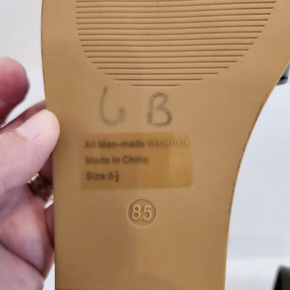 WILD DIVA LOUNGE Black Gold Faux Leather Crystal Embelished Buckle Womens 8.5 - Picture 4 of 12